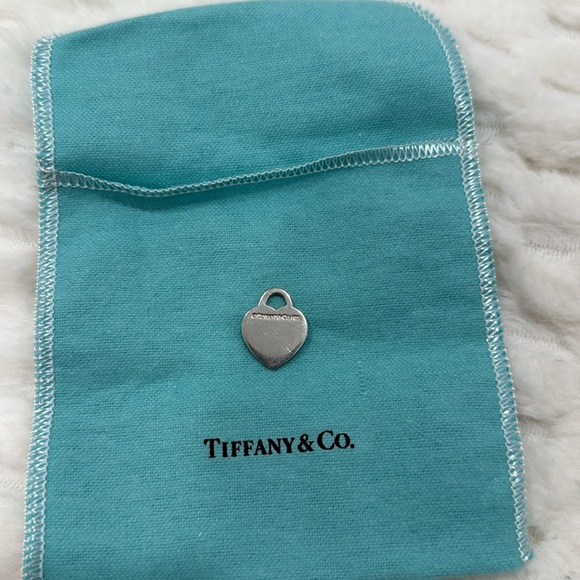 Tiffany and Co. Heart Pendant-Authentic-EUC - Picture 5 of 5